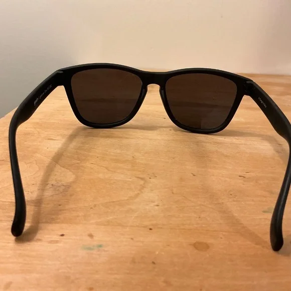 GOODR A GINGER’S SOUL 2A2 BLACK MATTE SUNGLASSES - Picture 3 of 4